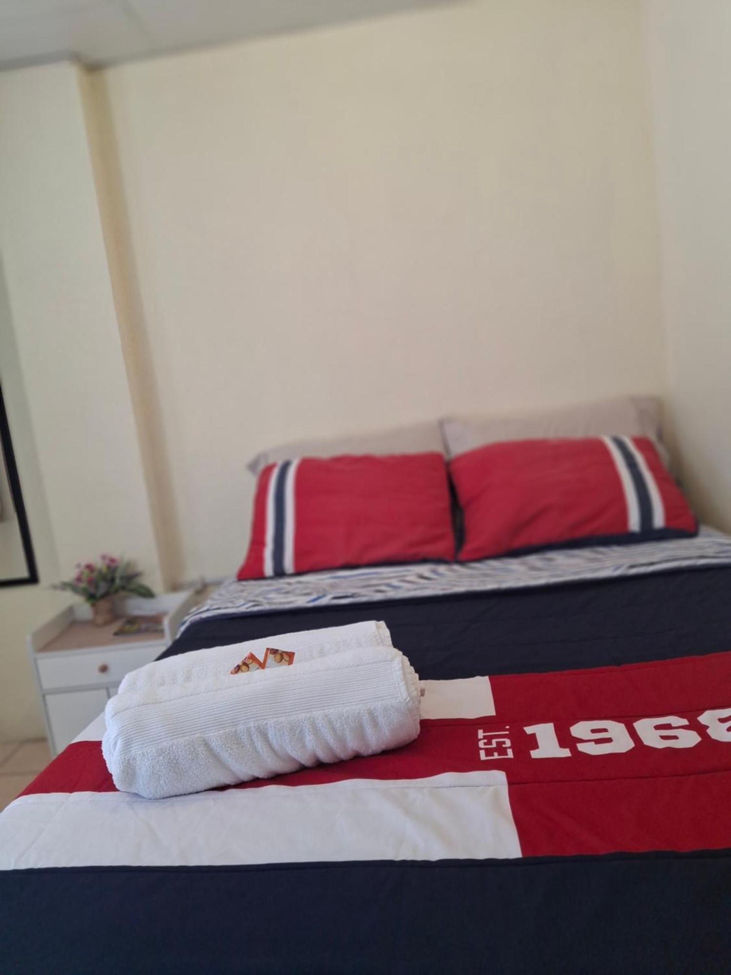 Blue Moon Hostel Antigua ภายนอก รูปภาพ